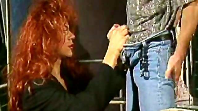 Teen guy gets sucked &amp; bonks vintage crossdresser