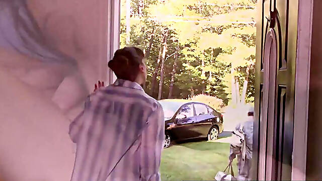 Shorthaired tgirls hardcore anal banging with older blonde