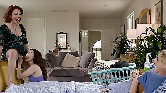 Nicole Vaunt’s Dirty Maid Service