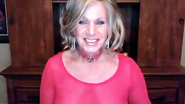 American Blonde Mature Tranny Masturbating in her red lingerie!