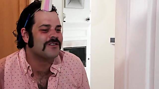 Hot Stacked Babe Gets Destroyed In Closet During Game Of 7 Minutes In Heaven With Michael Del Ray And Avery Lust