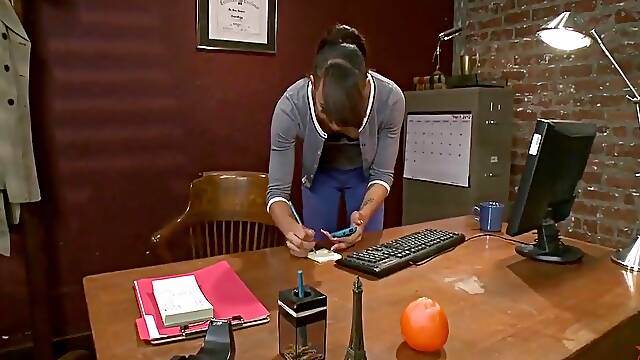 Honey Foxxx In Ts Honey Fucks The Dean Of Her College With Her Huge Cock