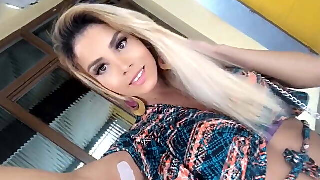 Compilation of teenager traps and shemales prostitutes dance