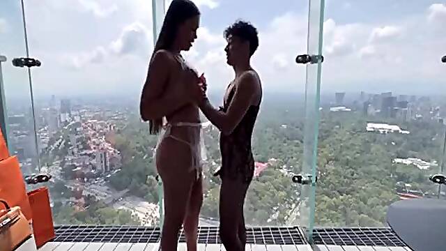 Maschio di 18 anni appena compiuti