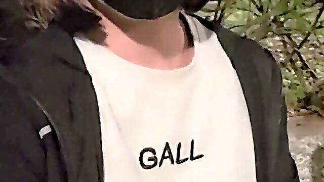 T-model Ting Xuan Outdoor Pissing Compilation