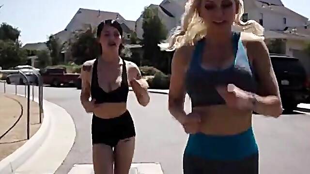 Kenzie Taylor sucks her Boyfriends cock while getting fuck by TBabe Daisy Taylor