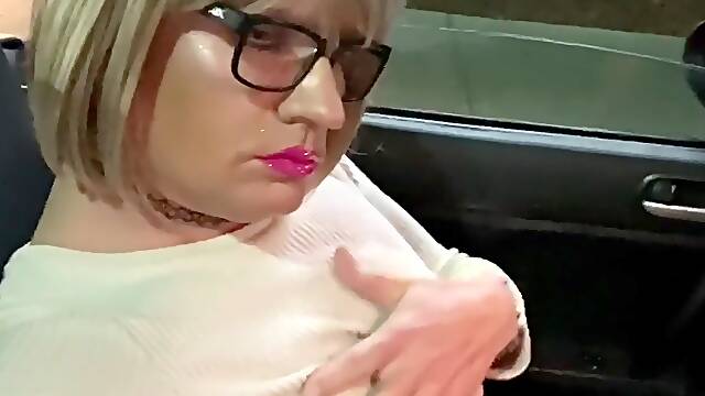 RISKY SISSY PUBLIC NAKEDNESS SHOWING UNDERPANTS, CABOOSE, and SPUNK-PUMP (SISSY CLITTY)