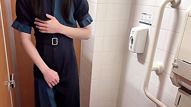 [Crossdressing] Asian getting off with a bunch of climax in a lovely uniform