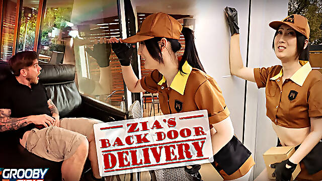 GROOBYGIRLS - Zia Cristal Delivers Gets Fucked Hard