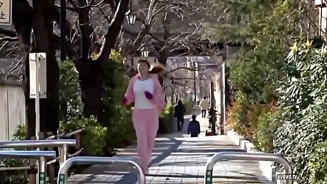 HBAD-146 巨乳体育教師性教育実習 仁科百華の美味しすぎる身体 仁科百華