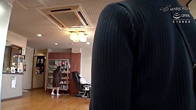 780 Sensitive Naive Girl Who Continued To Be Squi