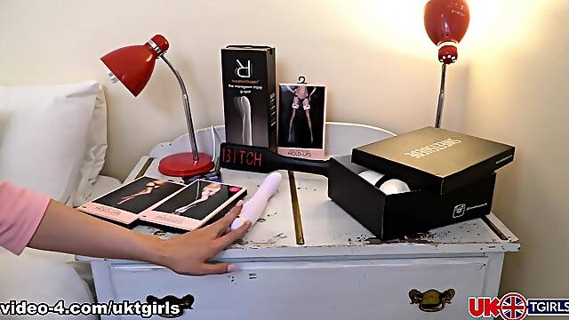 Ms. Bradbury Returns - UK-TGirls