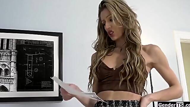 Genderts.com - Shemale Stepmom Barebacks Stepson And Anal Rides With Jade Venus