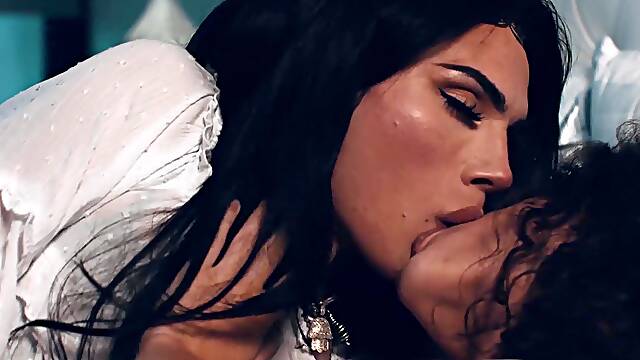 TS stepmom Ariel Demure and Victoria Voxxx confess forbidden lust