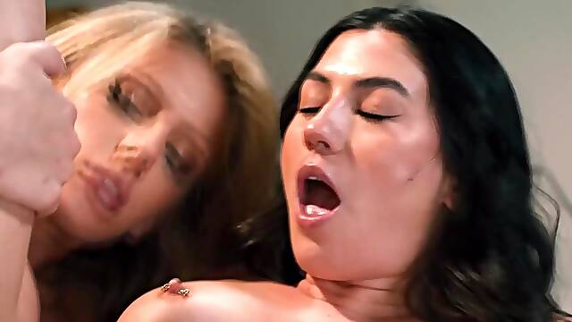 Jade Venus Takes Megan Mistakes’ Lesbian Virginity