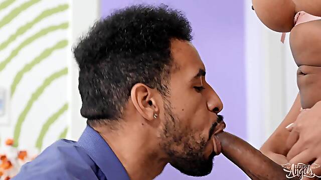 Ebony Tranny and her BBC Lover: Freeuse Hotel with Rodrigo Amor