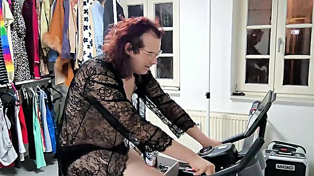 Erotic on the exercise bike ????