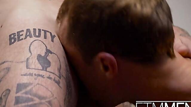 FTM Studs - Tommy Deetz eats out FTM muscle man then creams bonus gap