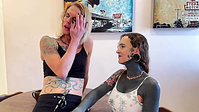 Riah and Stacy morning sex hawt anal trans sex blow job banging