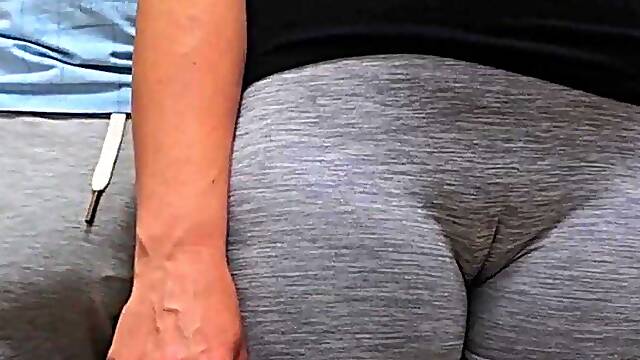 Public Bus Tugjob Stranger Cum Raw, risky, and banging hawt! This babe strokes his thick dong, teasing him until that guy explodes in public transport