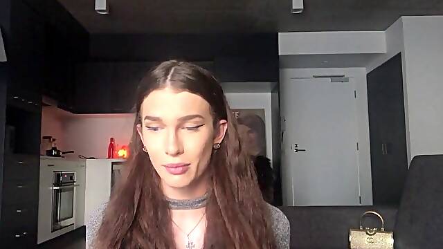 Addicted mtf ts doxy gets drilled