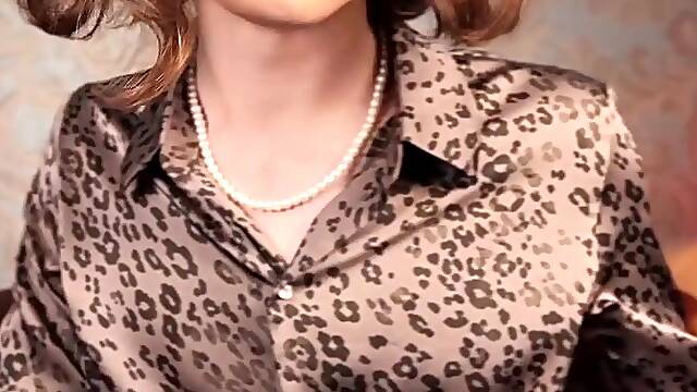 I desire kisses