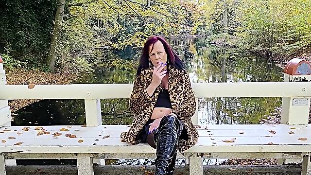 Tgirl Mastix NaomiPerv outdoor smokin on a hawt fall day
