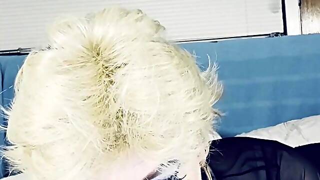 Blond Bobby Jay Flawless Ramrod Sucking Bimbo