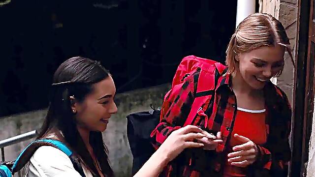 Girls Trip Turns Into Transgender Surprise - Shelena Grows Futa fuck-stick from she-creature Ghost Agatha Vega