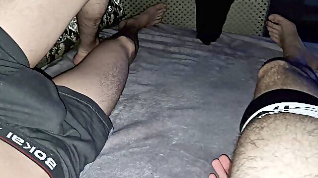 Stranger in jism continues to devour my man-meat with his backside !