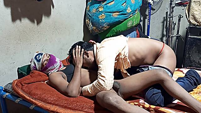 Indian nubile super-sexy she-male - Pooja Bhabhi & Desi Collage Mastarji Coming Hotel Room and...
