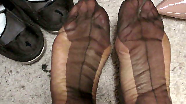 FF stocking feet and cum