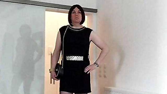 Nicki-Crossdress new Melrose-Dress, Tights and Boots