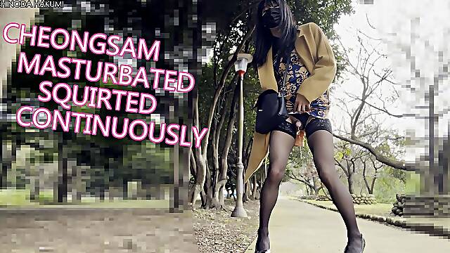 HA32Cheongsam exposed masturbated squirted, and the floor was covered with semen and water!