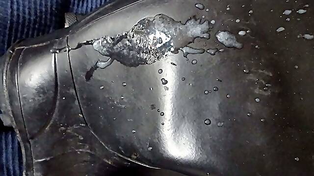 Perv rubbercoat Bessy 20th style drink piss swallow cum