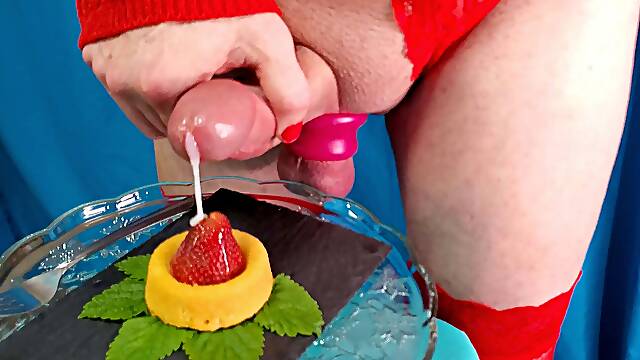Rikki Ocean Leaks Fresh Cream for Her Strawberry Shortcake