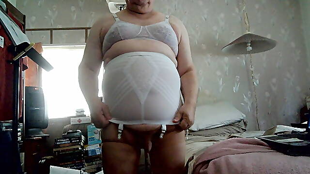 WIENER GIRL - horny wiener play and cum