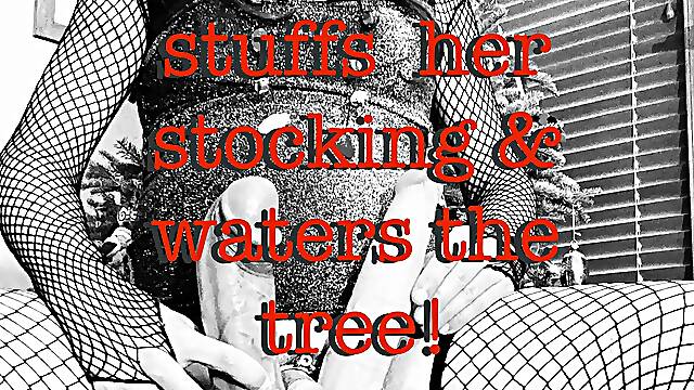 PorchaeTS Stuffs her stocking &amp; waters her Christmas tree. Huge anal dildo play and squirt.