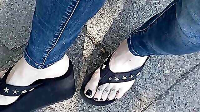 Platform flip flops - public crossdressing