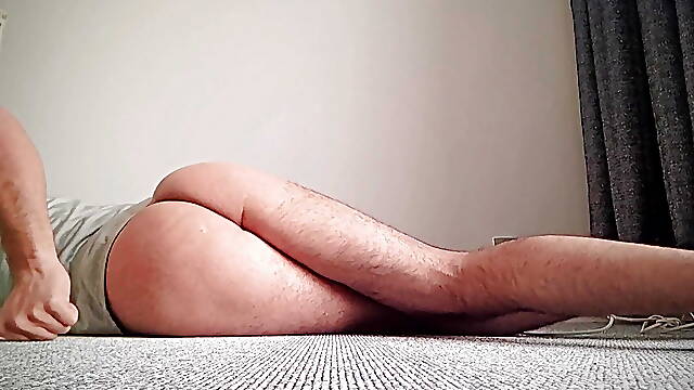 Oh boy look at that soft butts hungry for cock
