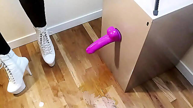 BALLS DEEP IN MY ASSPIPE!!!