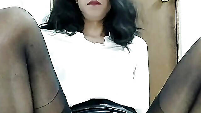 Shemale Secretary Rides big Dildo and has a Sissygasm squirt