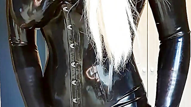 Latex Doll Rubber Pussy Fuck