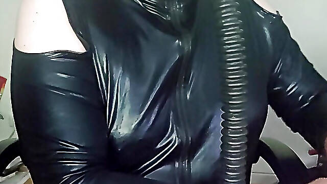 Gasmask and Wetlook