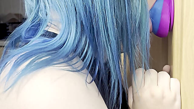 Dildo deepthroat traning