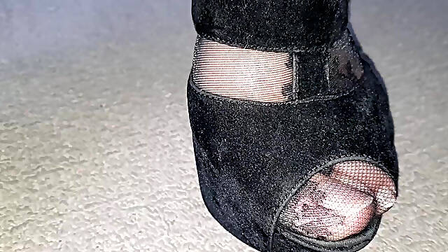 Dani Showing Sexy Legs in Patterned Pantyhose