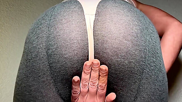 Nice Nylon Ass Posing and Spanking