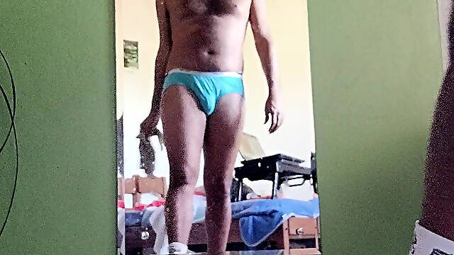 Luksmen1 gainer. cleaning the house while seducing you
