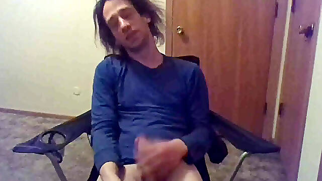 I Wanna Be Sexually Fucked by a Master for Cumming on Their Face