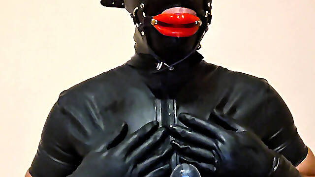 Deaptrought gag reflex training